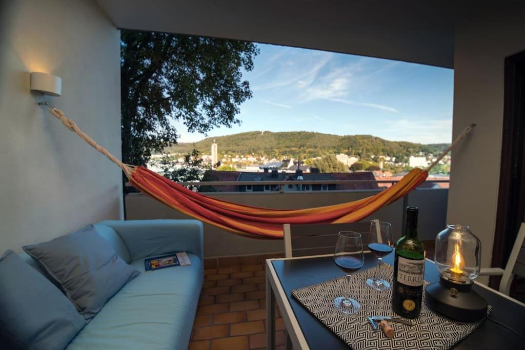 Apartment Stilvolle - Mit Balkon Und Whirlpoolwanne *